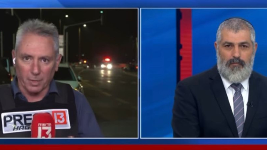 צבי יחזקאלי, אלון בן דוד