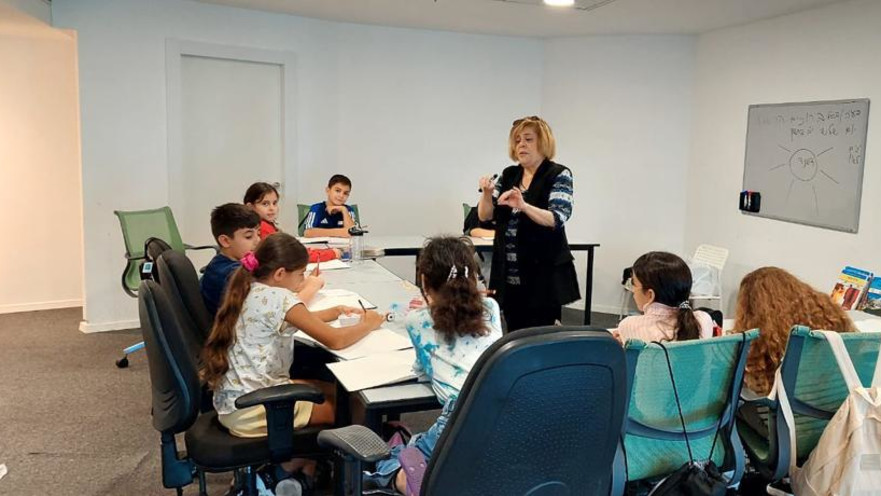 בית ספר במרכז עזריאלי תל אביב