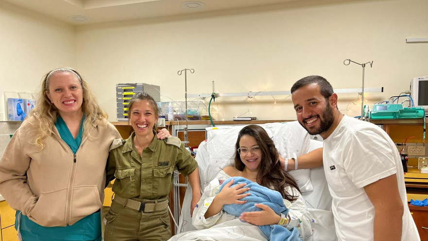 הרופאה שיילדה את גיסתה