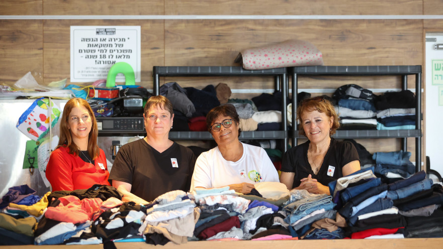 נסיה ליבנה, מיכל ארדנינג, עדנה דגן ושולי שניידר