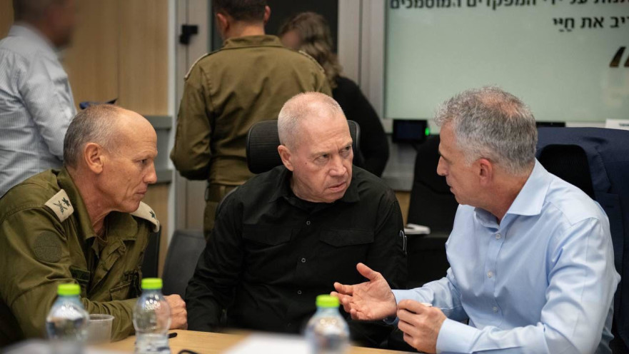 יואב גלנט בקבינט המלחמה