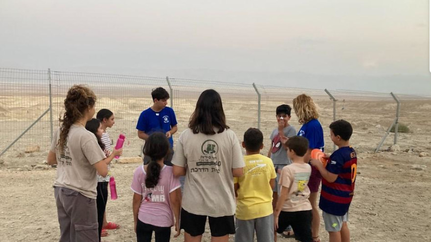 מרימים את הרוח - ברגליים 