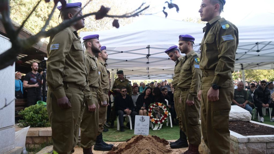 הלוויתו של סמל קיריל ברודסקי