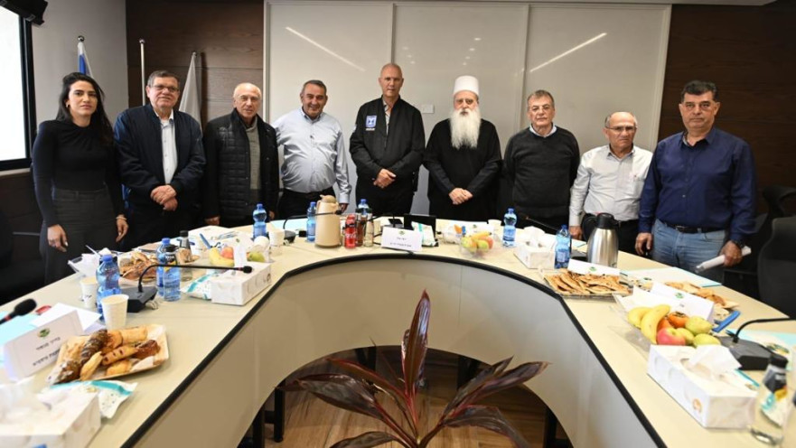 יוסי שלי עם ראשי העדה הדרוזית
