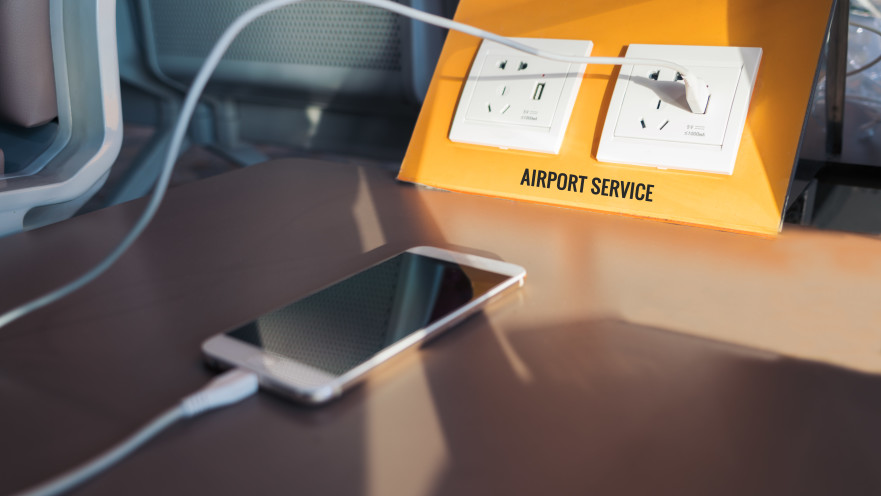 זו הסיבה שלא כדאי לכם להטעין את הנייד בשדות תעופה