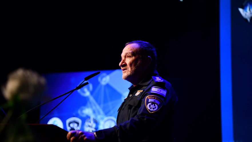 המפכ"ל קובי שבתאי