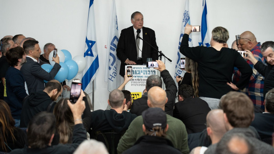 יונה יהב בחגיגות הניצחון 