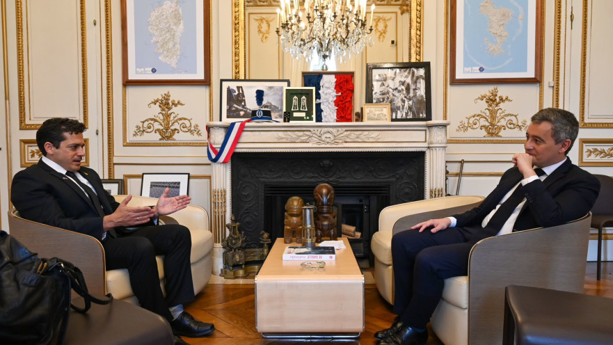 ז׳ראלד דרמנן, עמיחי שיקלי