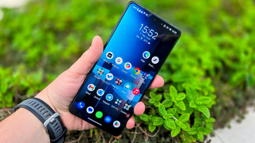 אסוס zenfone 11 ultra