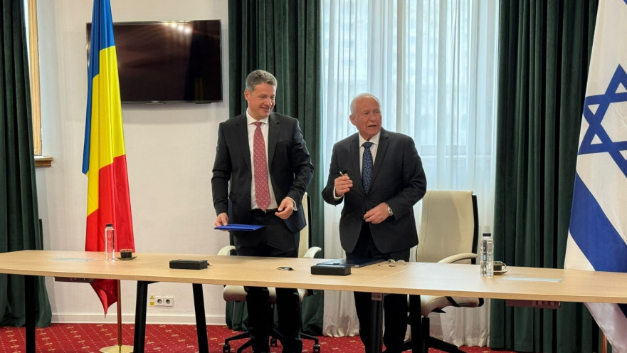 אבי דיכטר ונשיא רשות מנהל החירום של רומניה