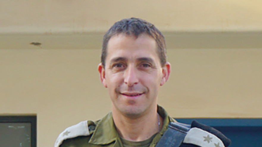 אלעד צורי