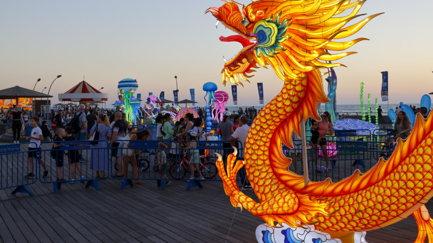 פסטיבל האורות בנמל תל אביב. הכניסה חופשית