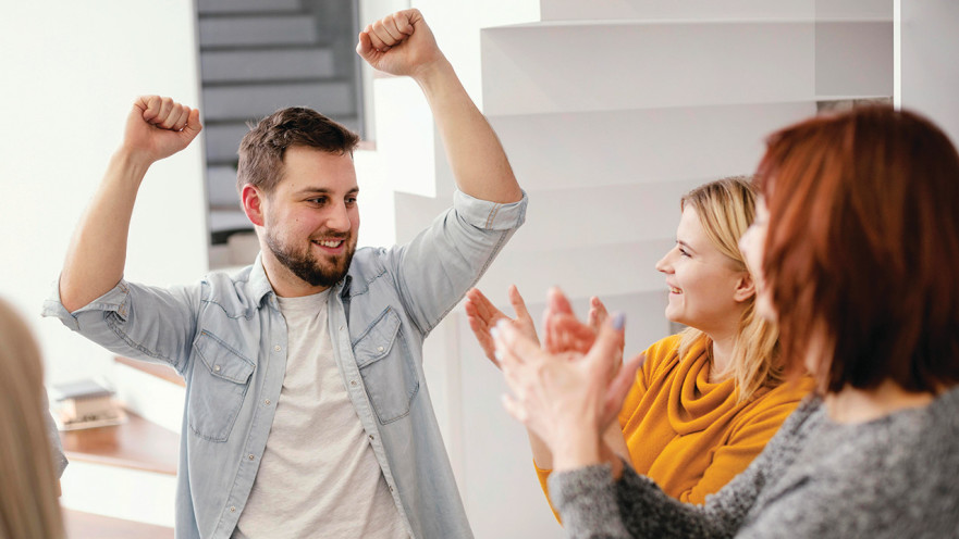 אנשים שמחים