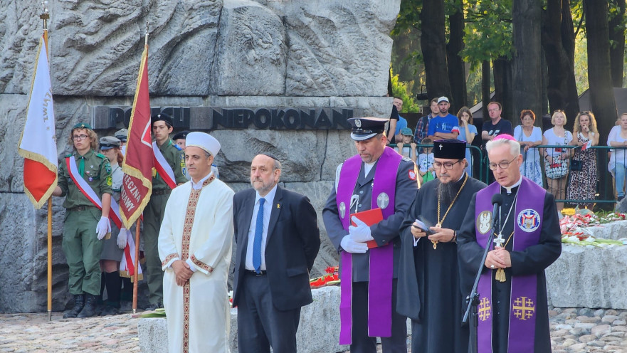 80 שנה למרד ורשה