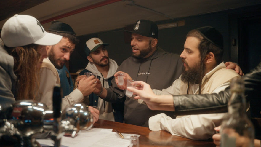 "אנדרגראונד מאה שערים"