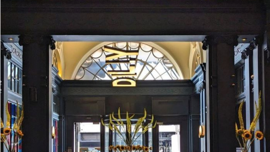 מלון "דה דילי" בלונדון