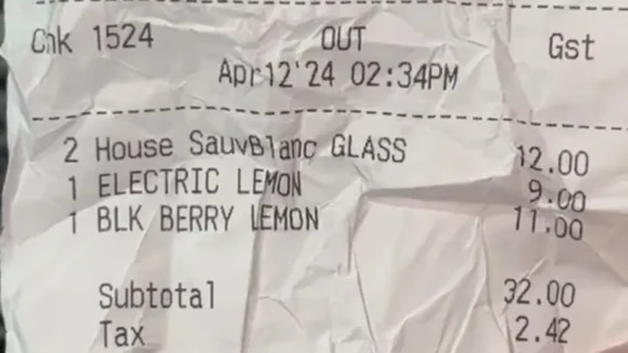 בזכות הקבלות, גילתה שבן זוגה בגד בה