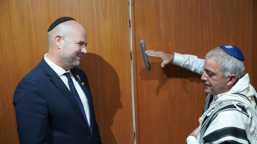 אבי חסידים ויושב-ראש הכנסת אמיר אוחנה