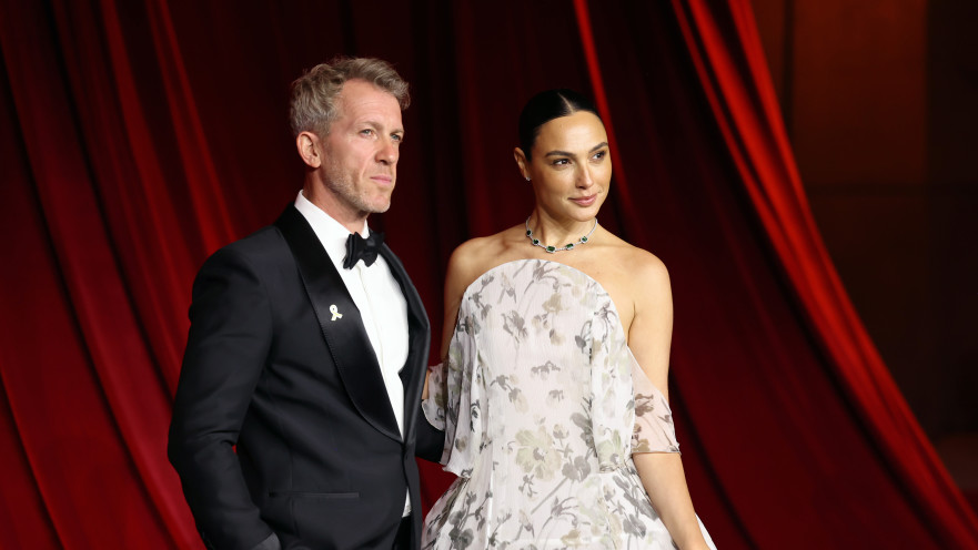 גל גדות, ירון ורסנו