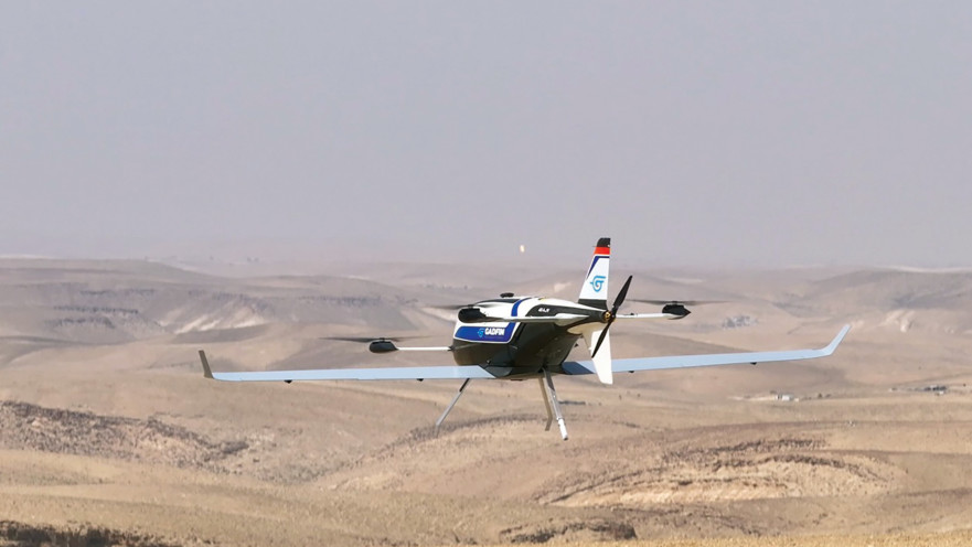 מטוס בינוני 