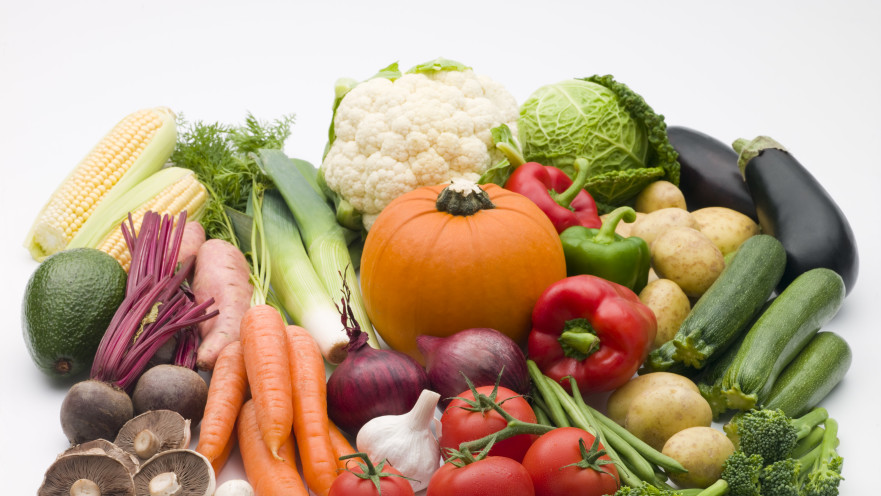 מה הקשר בין הצבעים של הירקות לויטמינים?