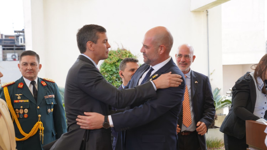 סנטיאגו פנייה, אמיר אוחנה