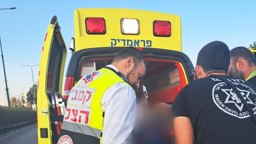 אמבולנס מד"א