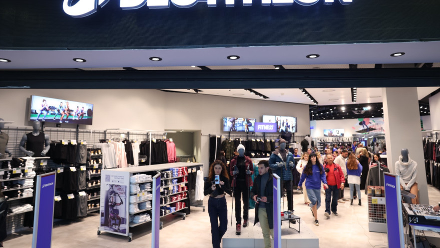 הסניף החדש של דקטלון בקניון עזריאלי בתל אביב