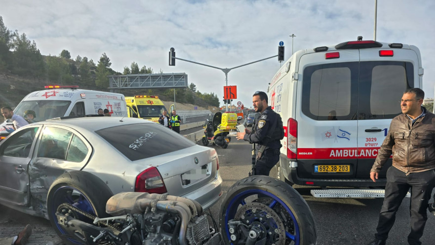 זירת התאונה בכביש 375