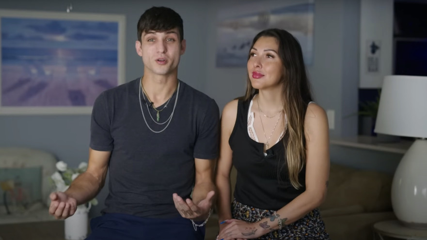 האם זוגיות מונוגמית אפשרית בתעשיית המבוגרים? הזוג הזה מוכיח שכן