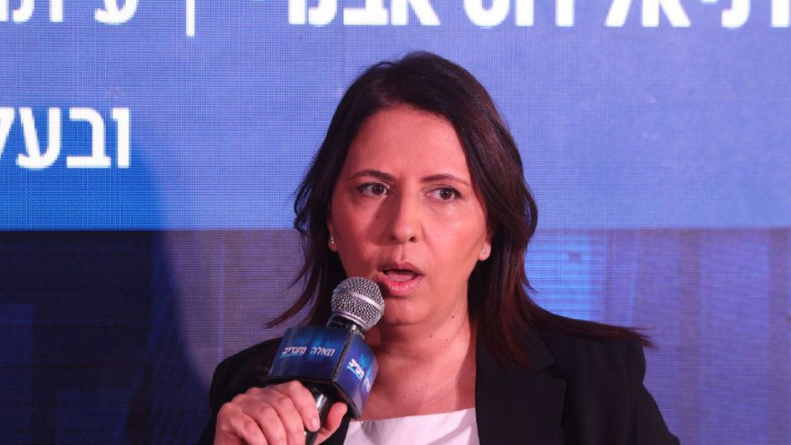 גילה גמליאל. אלפי תגובות קשות לסרטון הבדיוני (