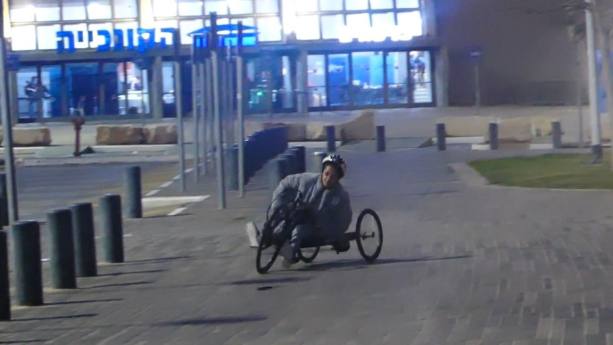 אורלי סבן ברכיבה