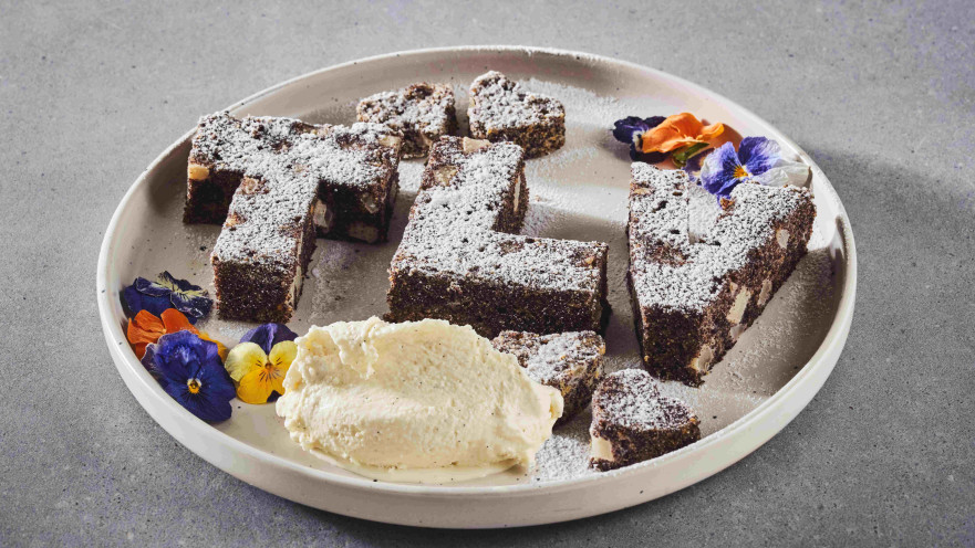 איתי ברקוביץ׳. פרג וענן לבן. יום הולדת 116 לתל אביב