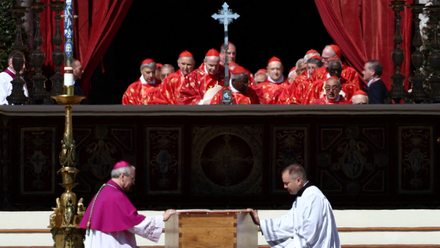 לווית האפיפיור פרנציסקוס