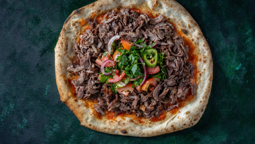 פיצה שווארמה, מרקזה