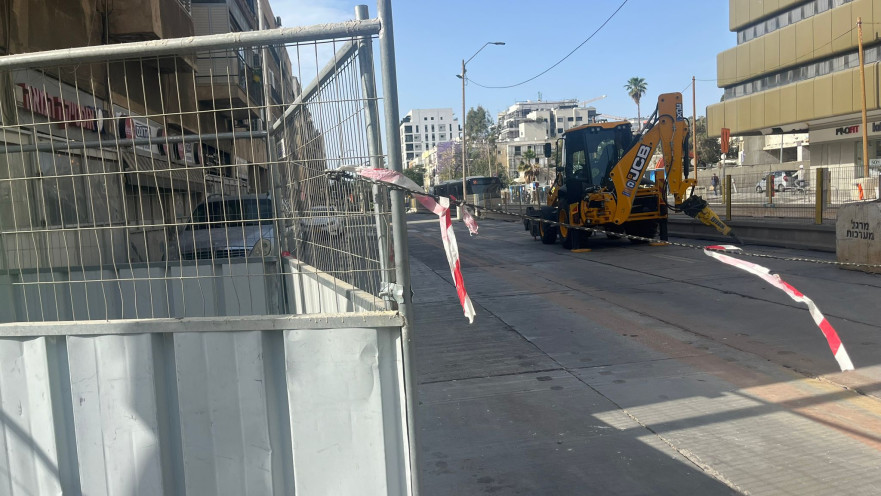 חפירות ואבק. רחוב אבן גבירול בתל אביב