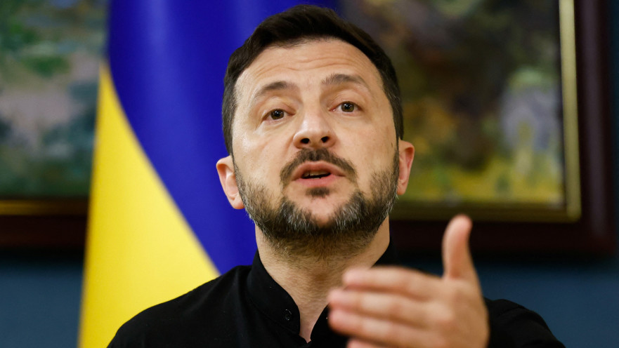 נשיא אוקראינה זלנסקי בתדרוך עיתונאים לאחר השיחה עם טראמפ
