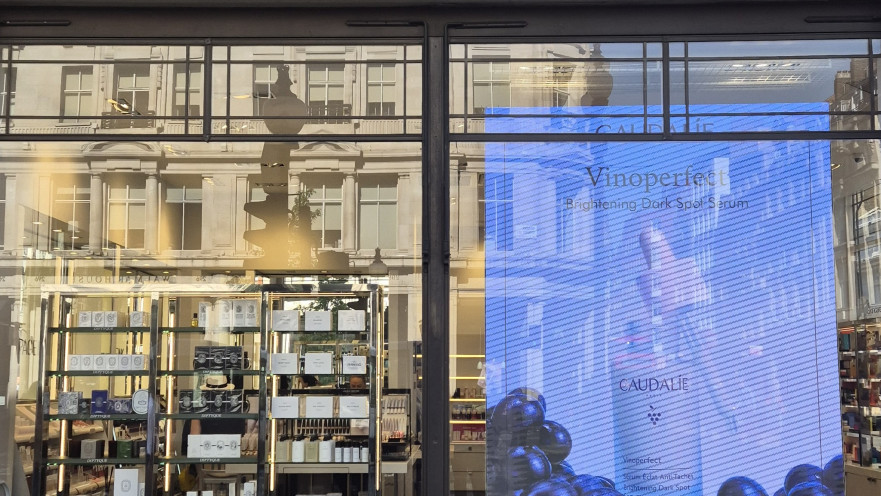 ברשת Space NK, לונדון