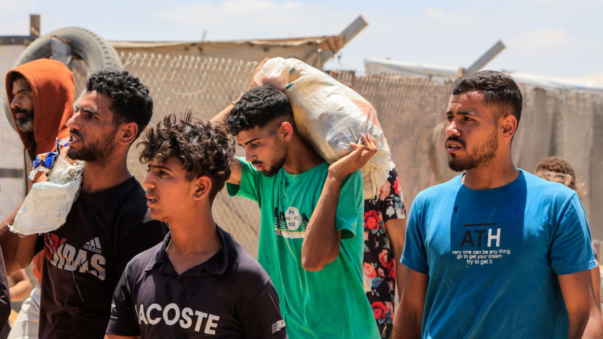 חלוקת סיוע הומניטרי בעזה