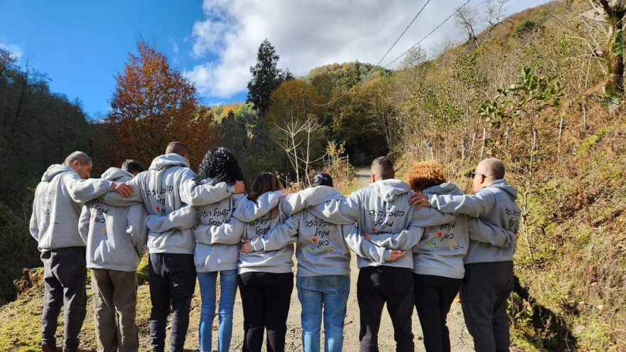 מסע שיקום מיוחד של עמותת נט"ל והחברה למתנ"סים (למצולמים אין קשר לכתבה)