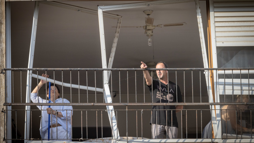 תקיפה איראנית בישראל: נזק שנגרם לבית ברחובות