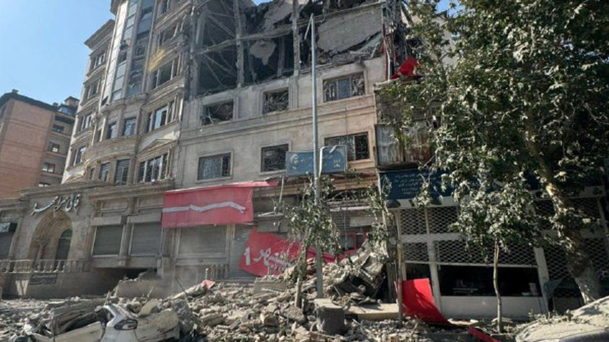 הרס ברחובות בטהרן