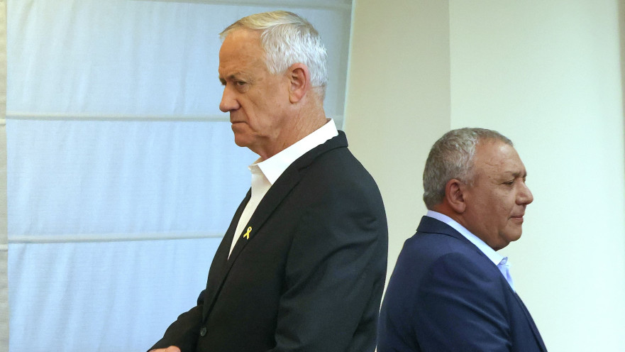 בני גנץ וגדי איזנקוט