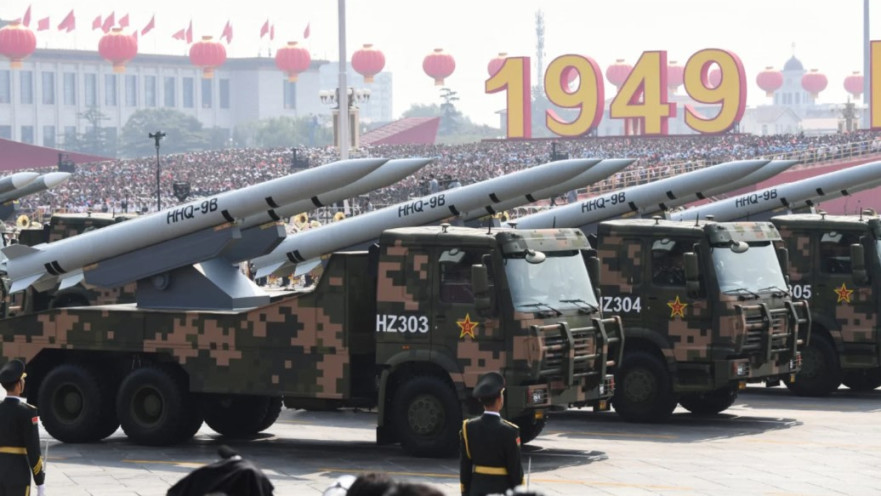 טילי קרקע-אוויר אריאניים מסוג HHQ-9B בפיתוח וייצור סיני