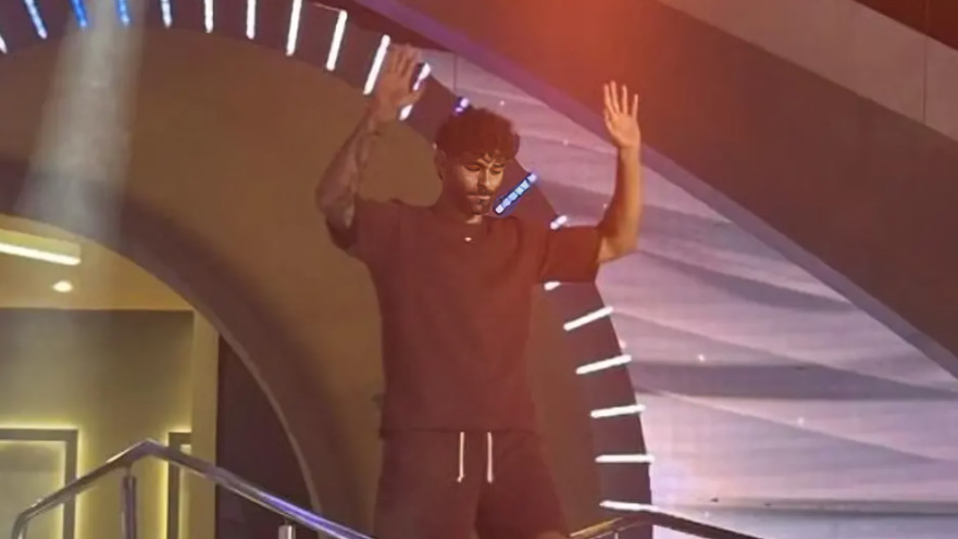 שאול חכם הוא המודח השישי מבית האח הגדול