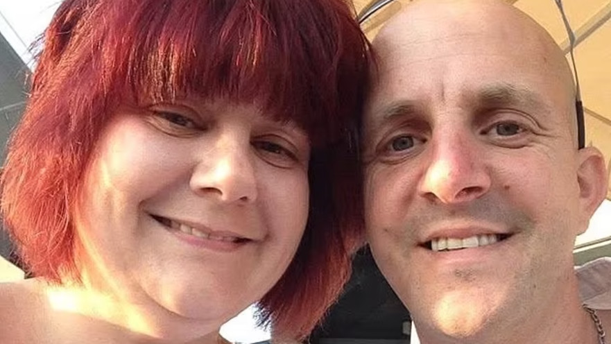 לואיזה וג'ונתן צ'ייטר