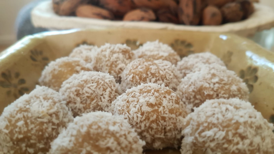 לא נרדמים? המאכלים שיעזרו לכם לישון - עם מתכון לכדורי שינה טבעיים | ד״ר מאיה רוזמן