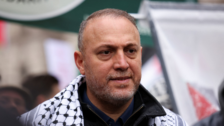 שגריר הרש"פ בבריטניה, חוסאם זומלוט