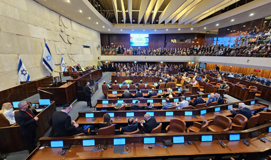 נרנדרה מודי בישראל: היום הראשון לביקור - והמבוכה בכנסת