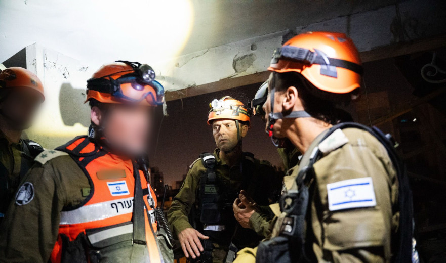 מפקד פקע"ר בזירת הנפילה ברמת גן: "מבקש להביע תנחומים כנים למשפחות ההרוגים"